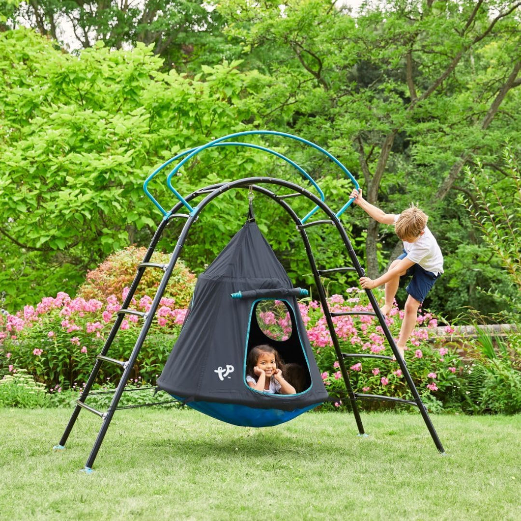 Den &amp; Climbing Frame With Curved Climbing Rungs And Safety Handrails Mesh Den With Door
